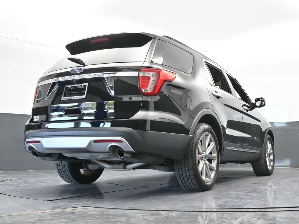 Used 2017 Ford Explorer Limited image 66