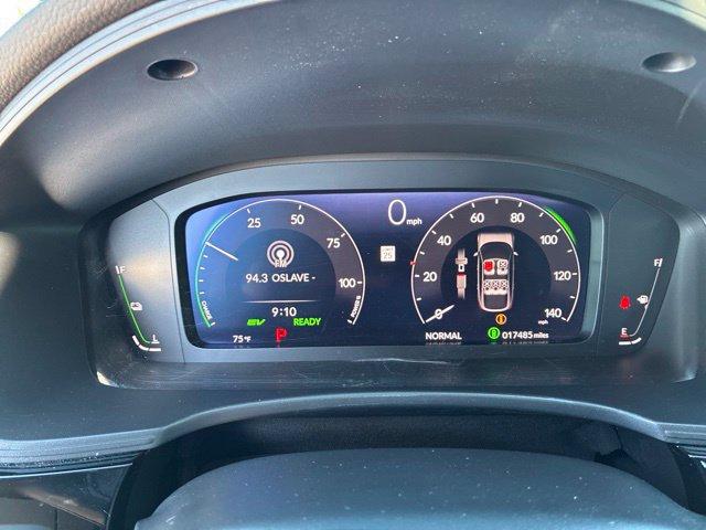 Certified 2025 Honda Civic Sport Touring image 18
