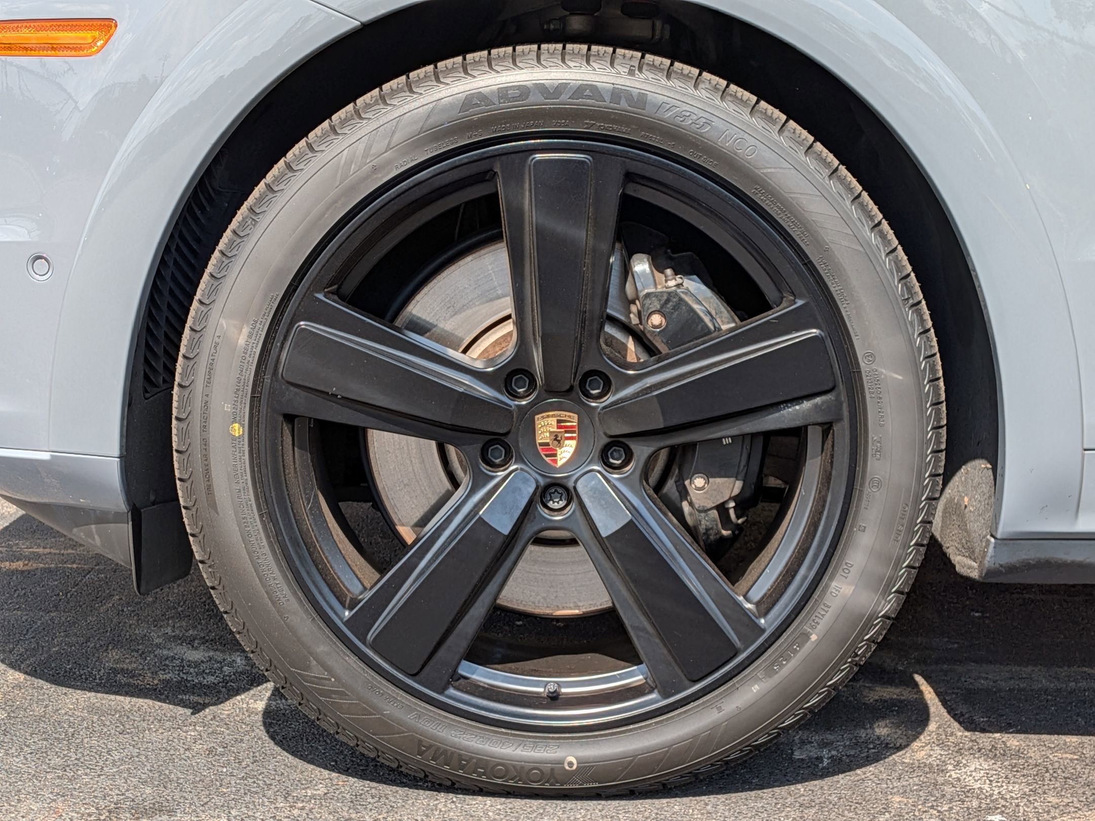 Used 2025 Porsche Cayenne S AWD/4WD image 38