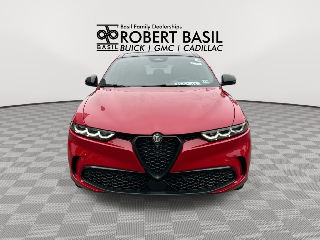 Used 2024 Alfa Romeo Tonale Ti AWD/4WD image 3