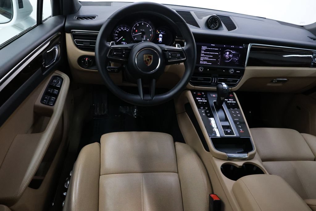 Used 2025 Porsche Macan S AWD/4WD image 68