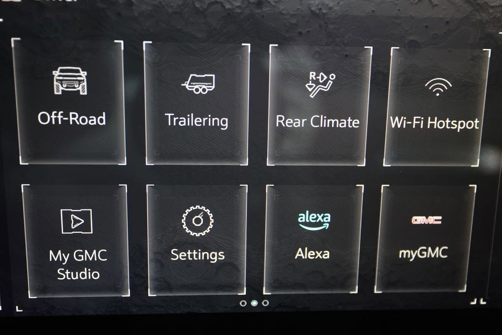 Used 2024 GMC Hummer EV 3X image 33