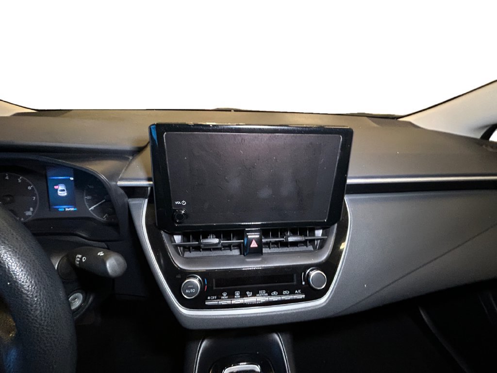 Used 2024 Toyota Corolla LE FWD image 10