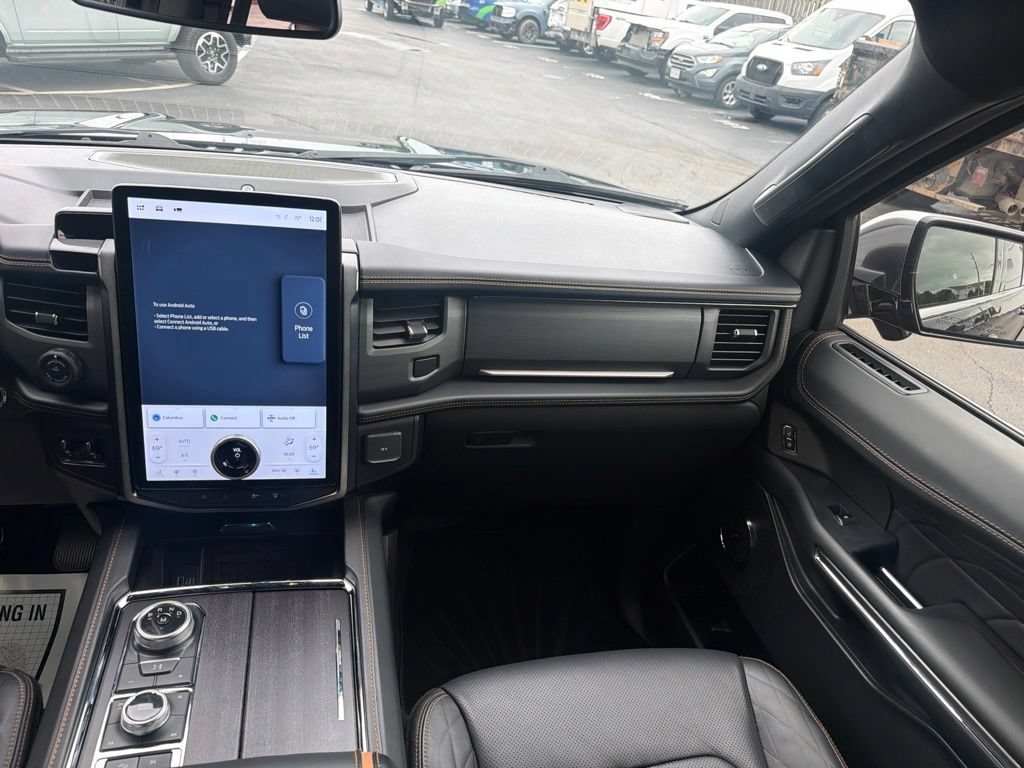 Certified 2024 Ford Expedition Max Platinum AWD/4WD image 23