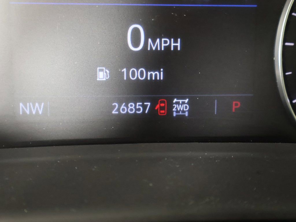 Used 2023 Buick Envision Preferred image 33