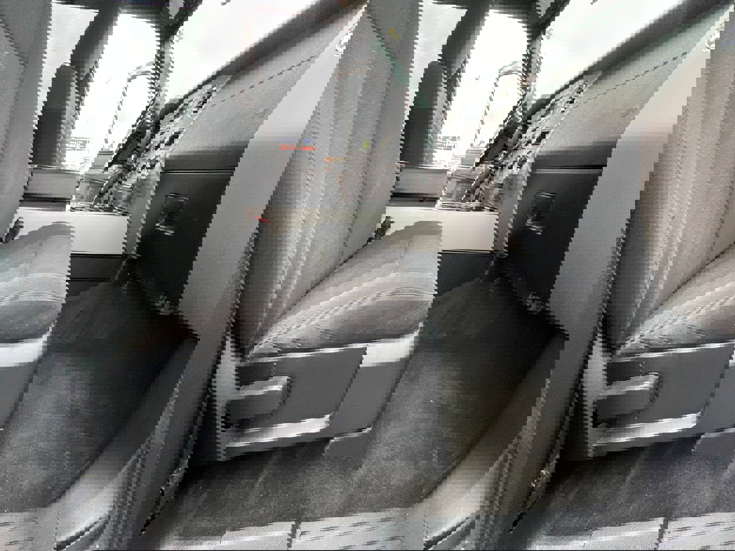 Used 2017 Ford Expedition EL XLT image 23