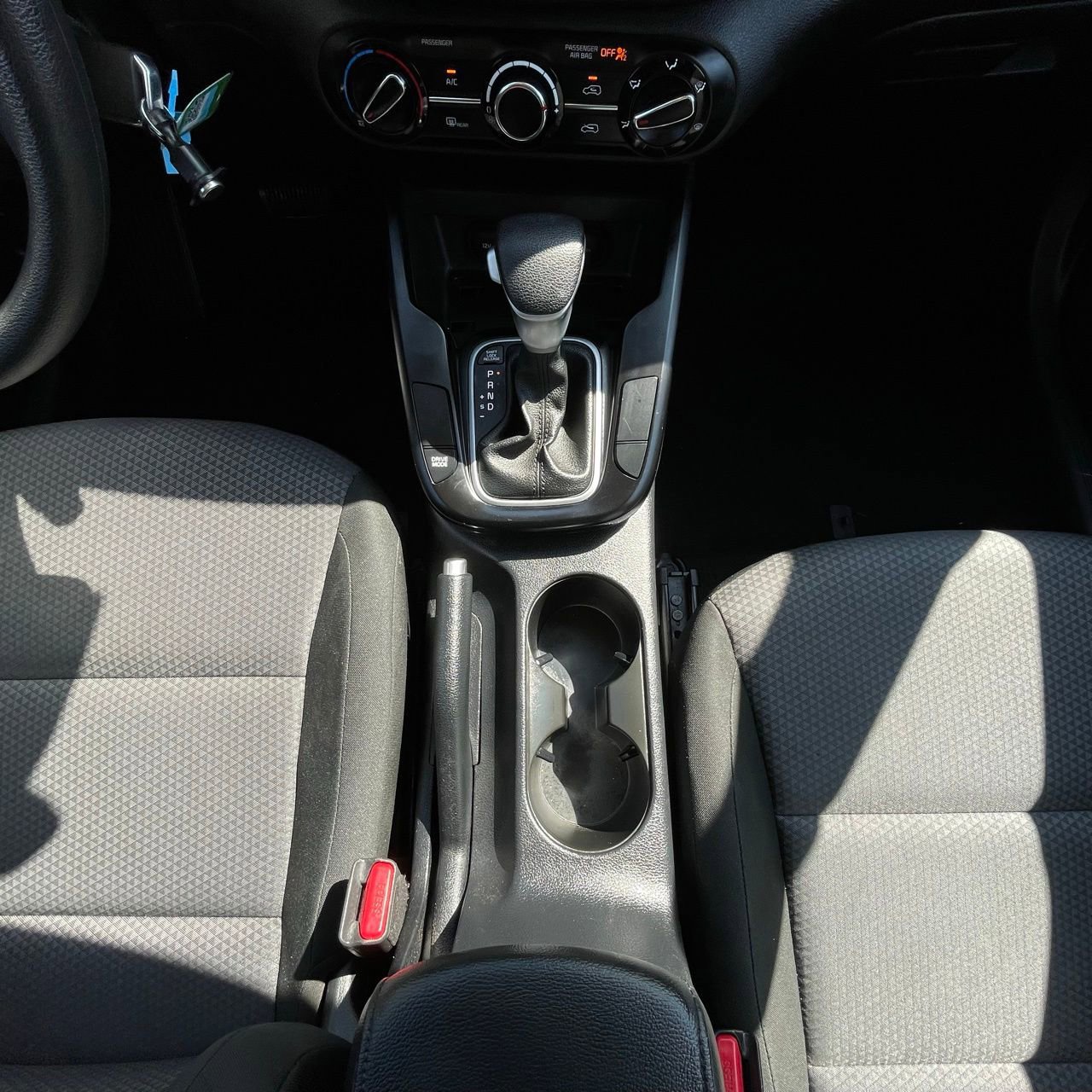 Used 2024 Kia Soul LX w/ Option Group 015 FWD image 18