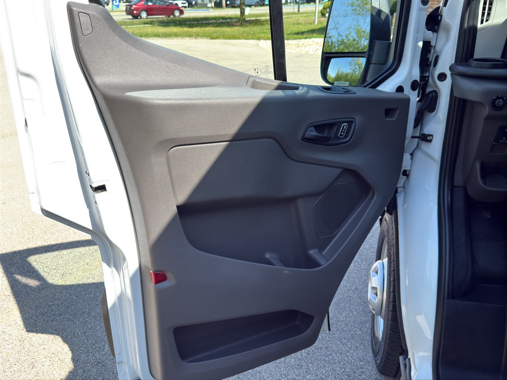 Used 2024 Ford Transit 150 Low Roof AWD image 16