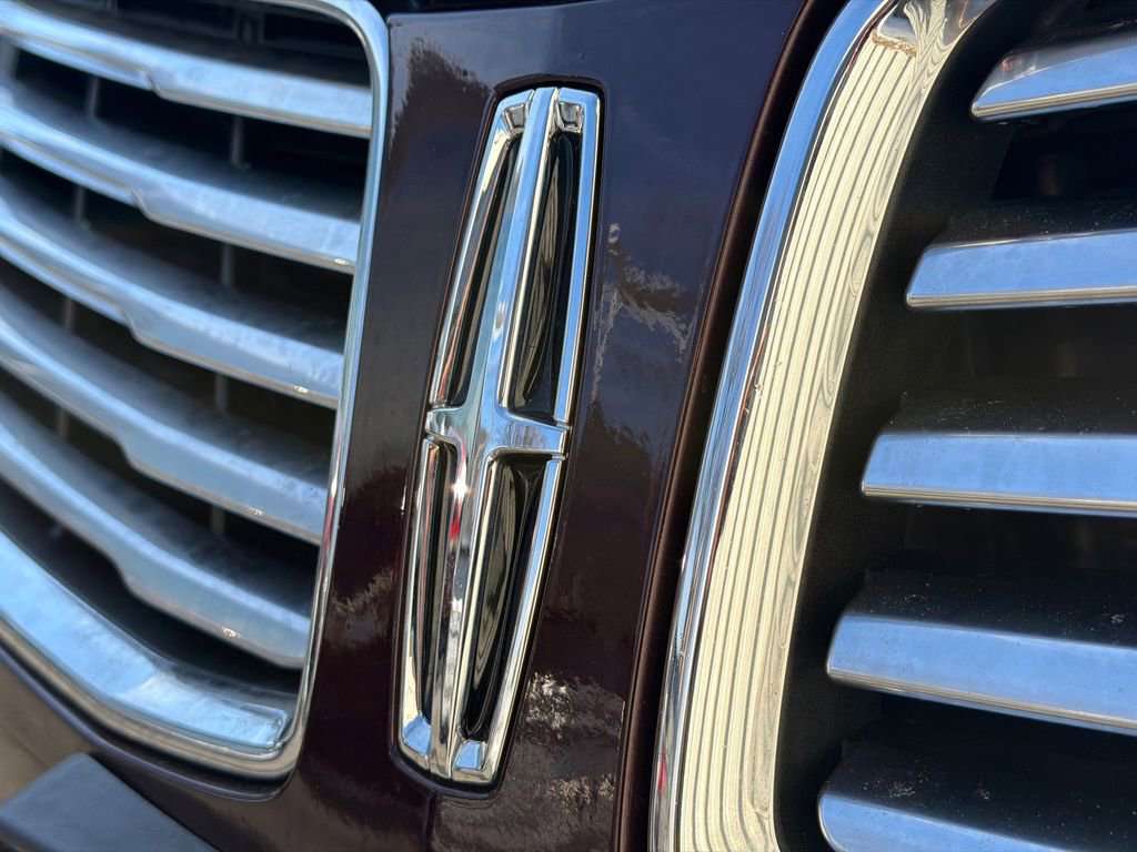 Used 2016 Lincoln MKC Reserve image 15