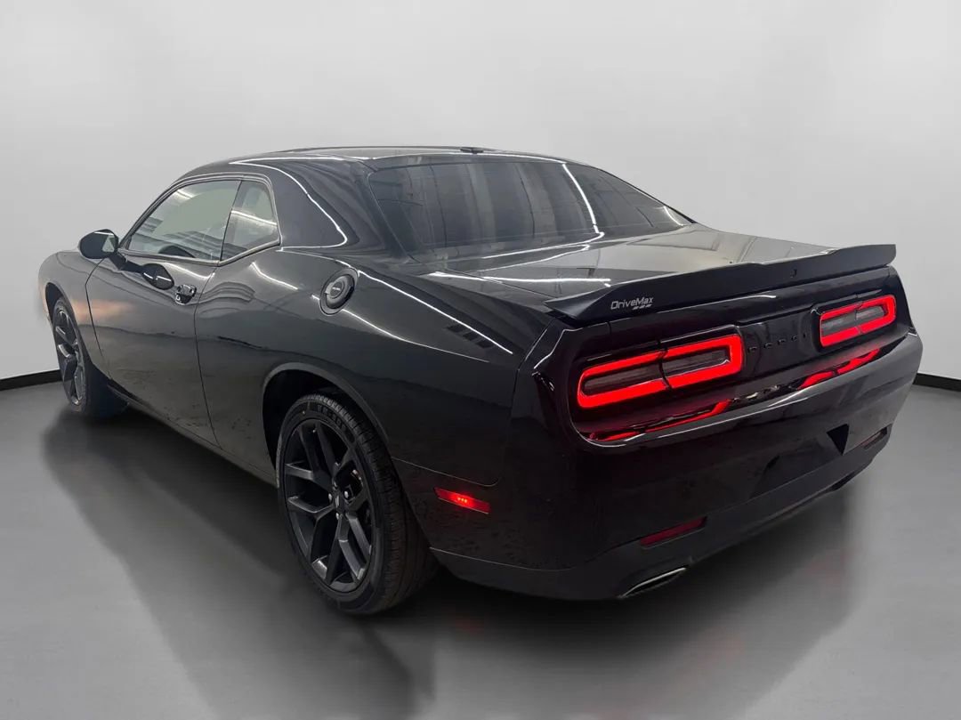 Used 2022 Dodge Challenger SXT w/ Blacktop Package image 7