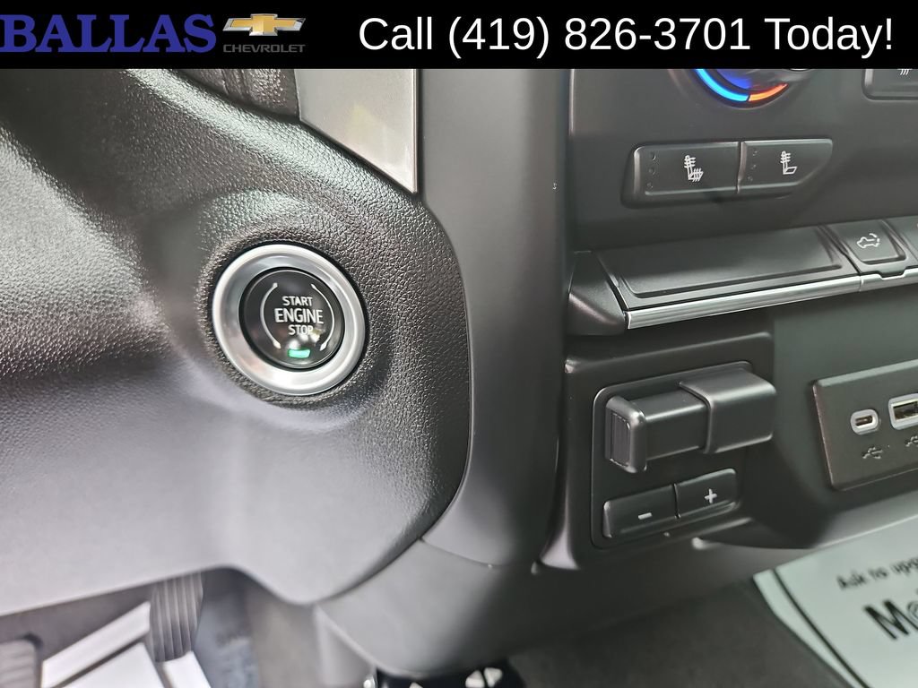 Certified 2022 Chevrolet Silverado 1500 RST w/ LPO, Dark Essentials Package AWD/4WD image 17