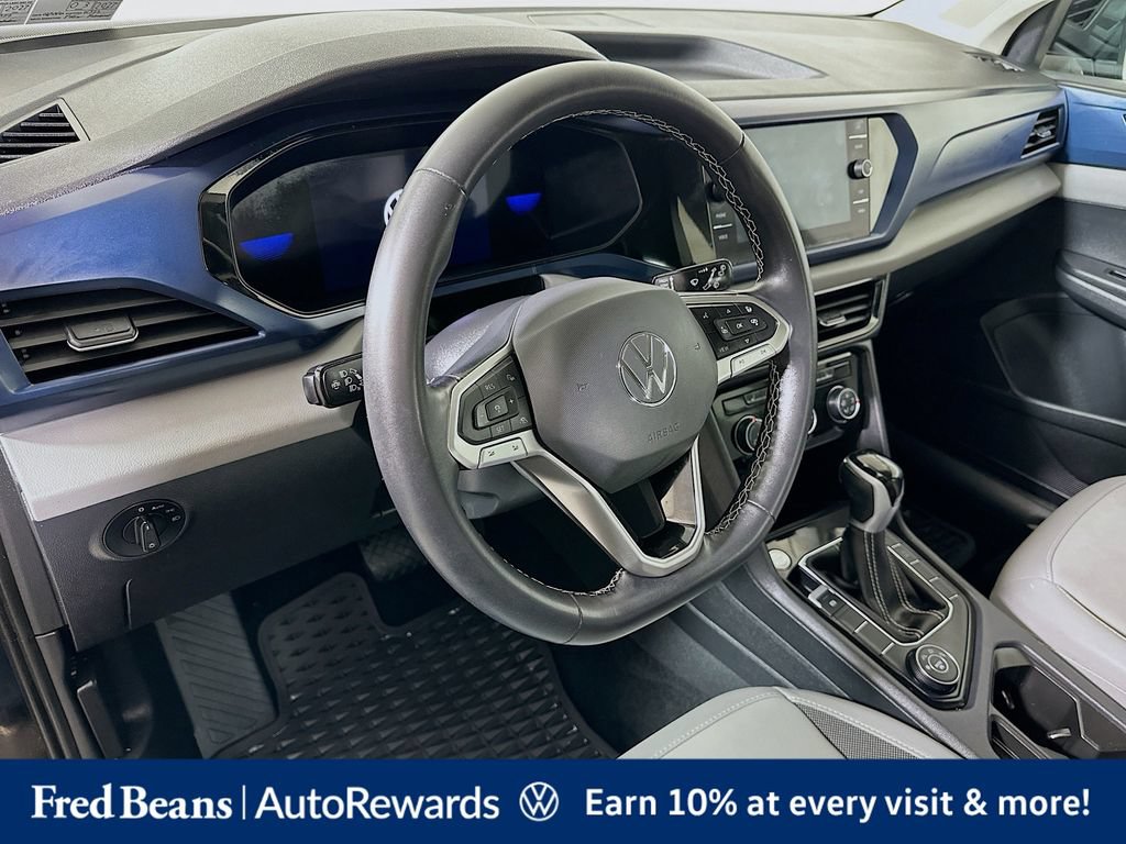 Certified 2023 Volkswagen Taos SE AWD/4WD image 12