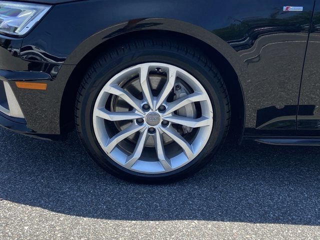 Used 2019 Audi A4 2.0T Premium Plus w/ Premium Plus Package AWD/4WD image 11