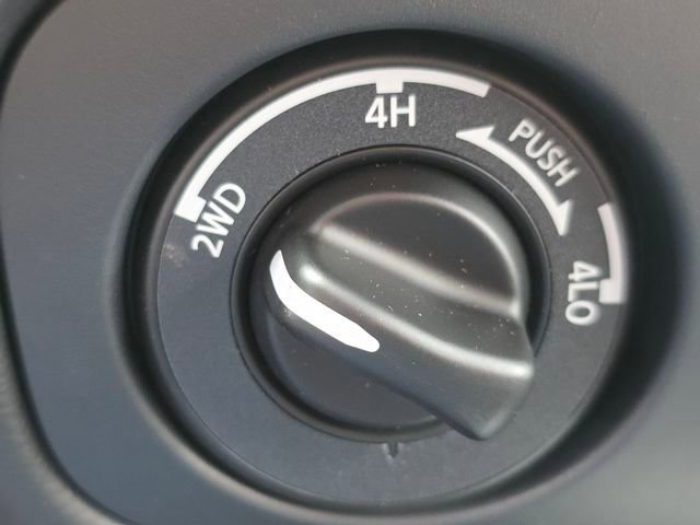 New 2026 Nissan Frontier SV w/ SV Convenience Package image 28