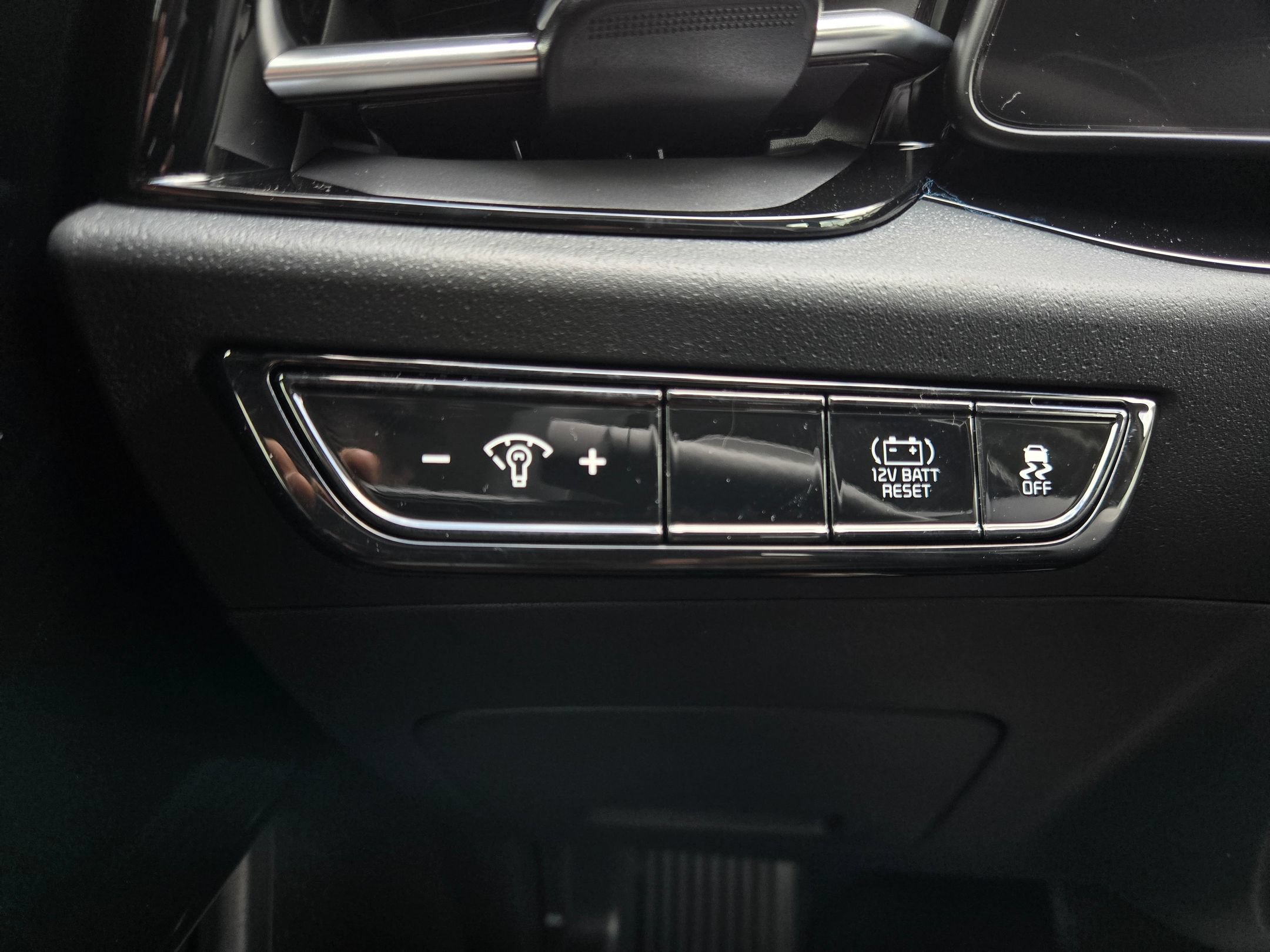 New 2026 Kia Niro EX FWD image 28