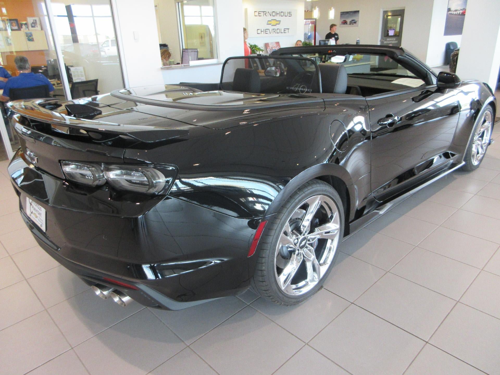 Certified 2021 Chevrolet Camaro SS RWD image 4