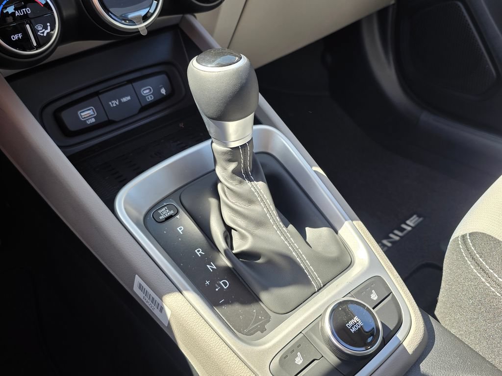 New 2026 Hyundai Venue SEL FWD image 26