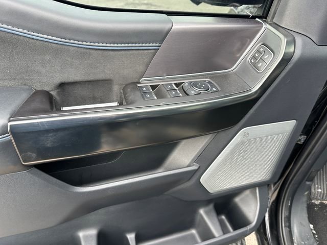 Used 2024 Ford F150 Platinum image 19