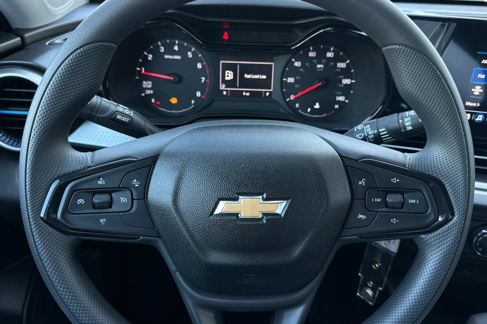 New 2026 Chevrolet Trax LS w/ LS Convenience Package FWD image 22