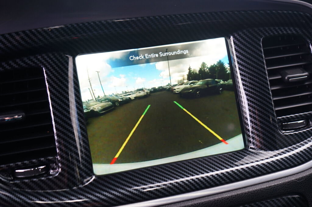 Used 2020 Dodge Charger Scat Pack w/ Navigation & Travel Group image 19