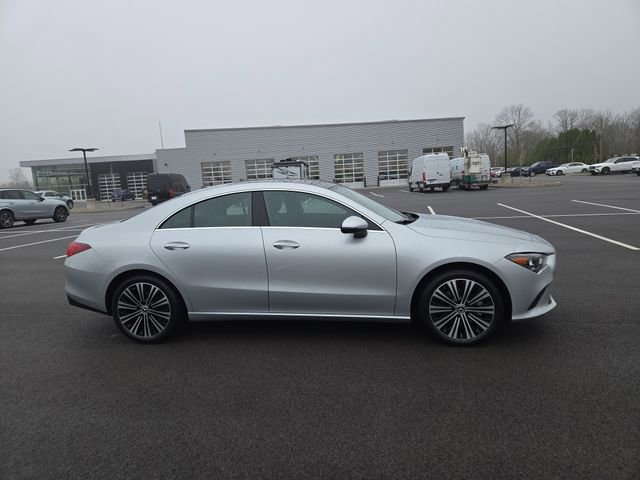 Used 2023 Mercedes-Benz CLA 250 4MATIC image 2