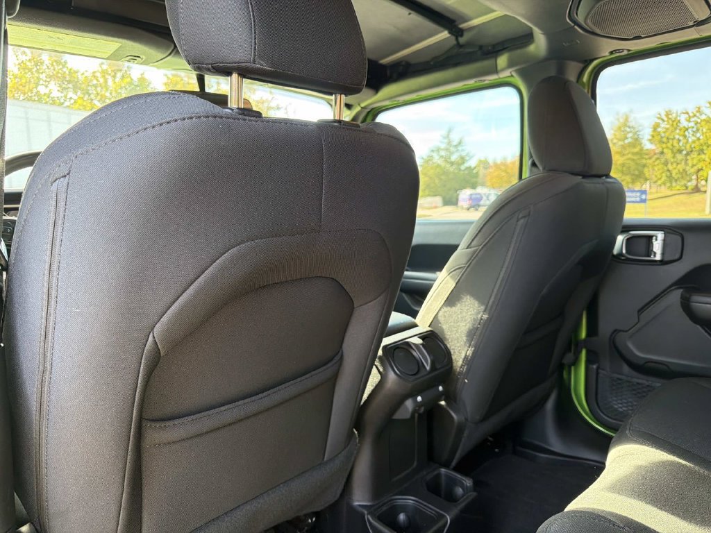 Used 2019 Jeep Wrangler Unlimited Sport S AWD/4WD image 19