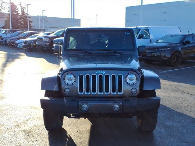 Used 2018 Jeep Wrangler Unlimited Sahara w/ Connectivity Group image 14