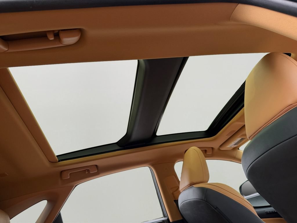 Certified 2025 Lexus NX 350 AWD w/ Rear Seat Package image 8