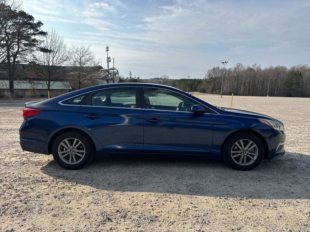 Used 2015 Hyundai Sonata SE image 5