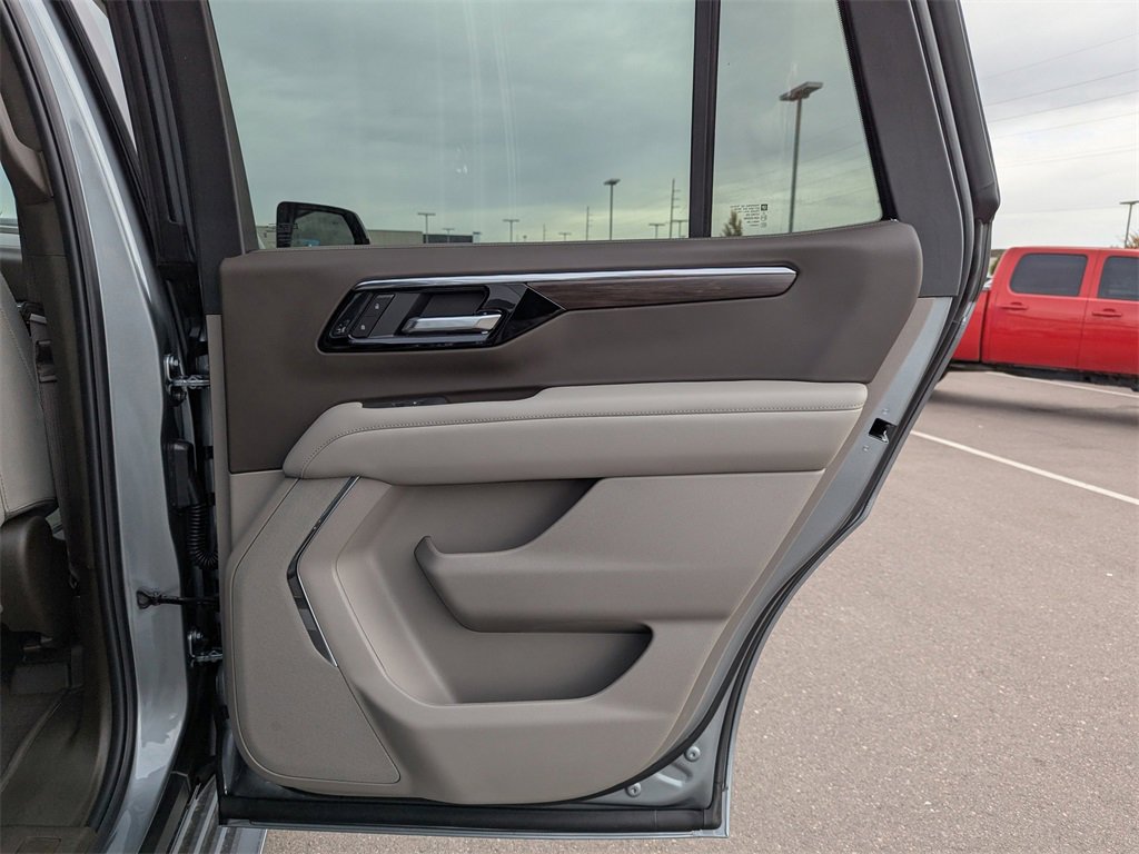 New 2026 Chevrolet Tahoe LS w/ LPO, Dark Essentials Package image 41