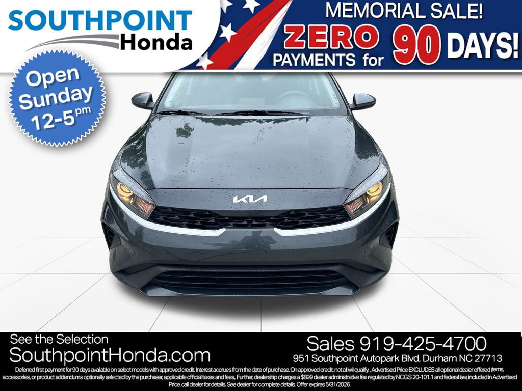 Used 2023 Kia Forte LXS FWD image 2