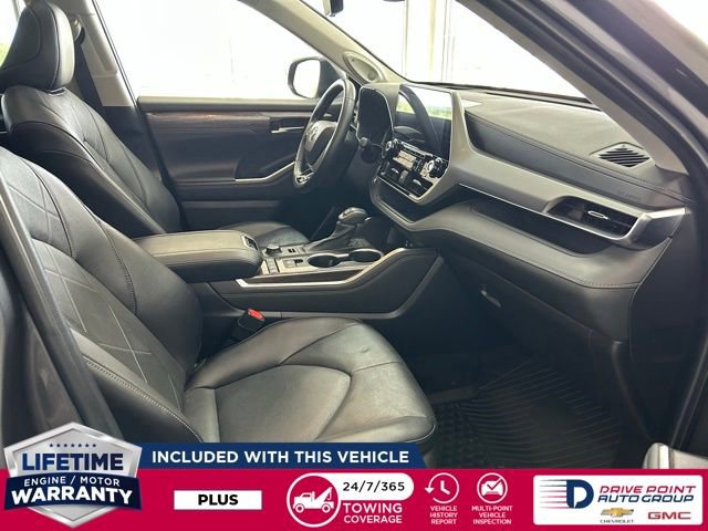 Used 2022 Toyota Highlander Limited AWD/4WD image 25