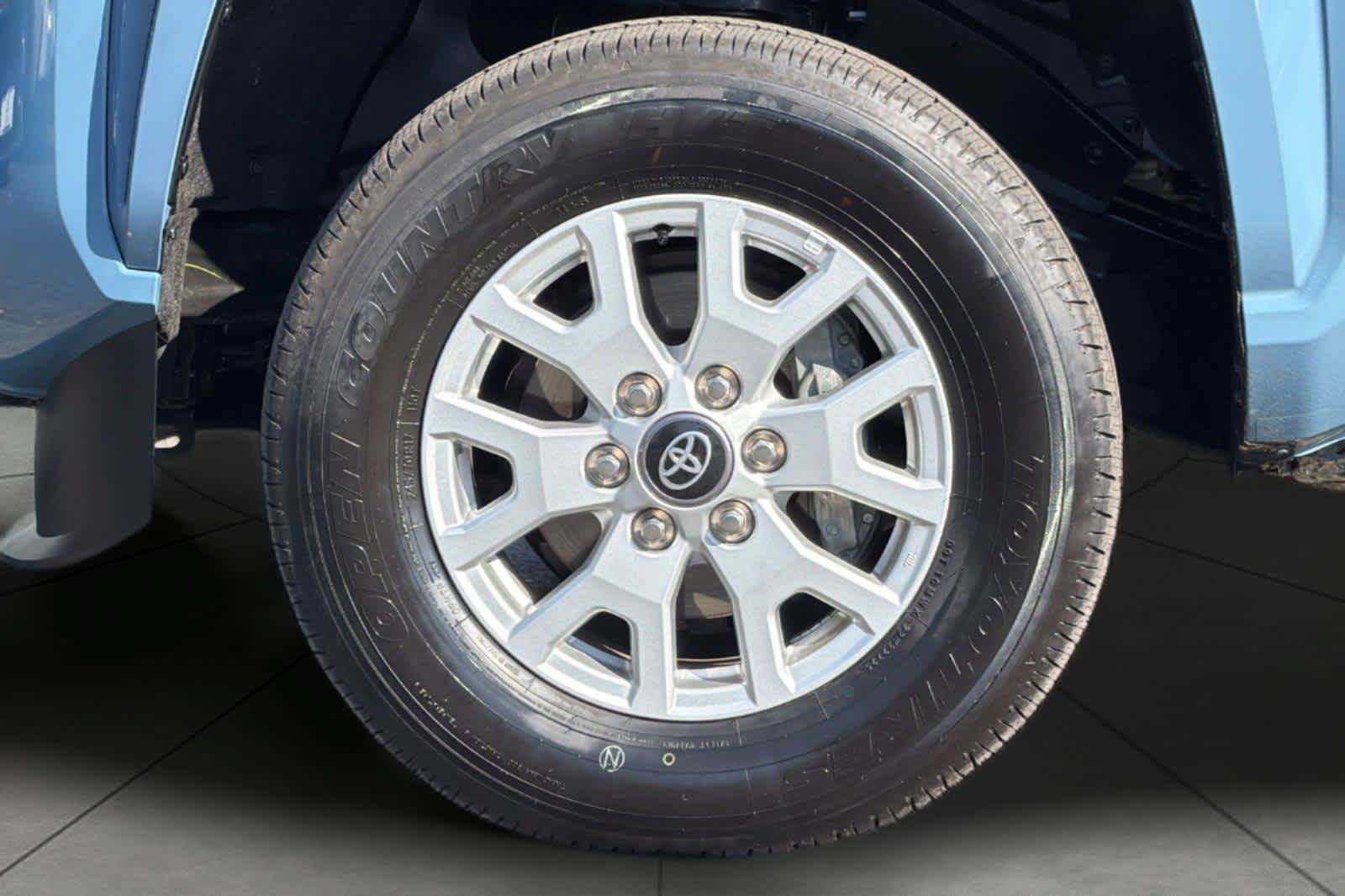 Used 2026 Toyota Tacoma SR5 AWD/4WD image 11