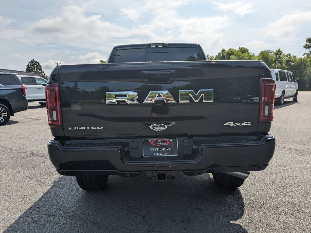 New 2025 RAM 2500 Limited AWD/4WD image 5