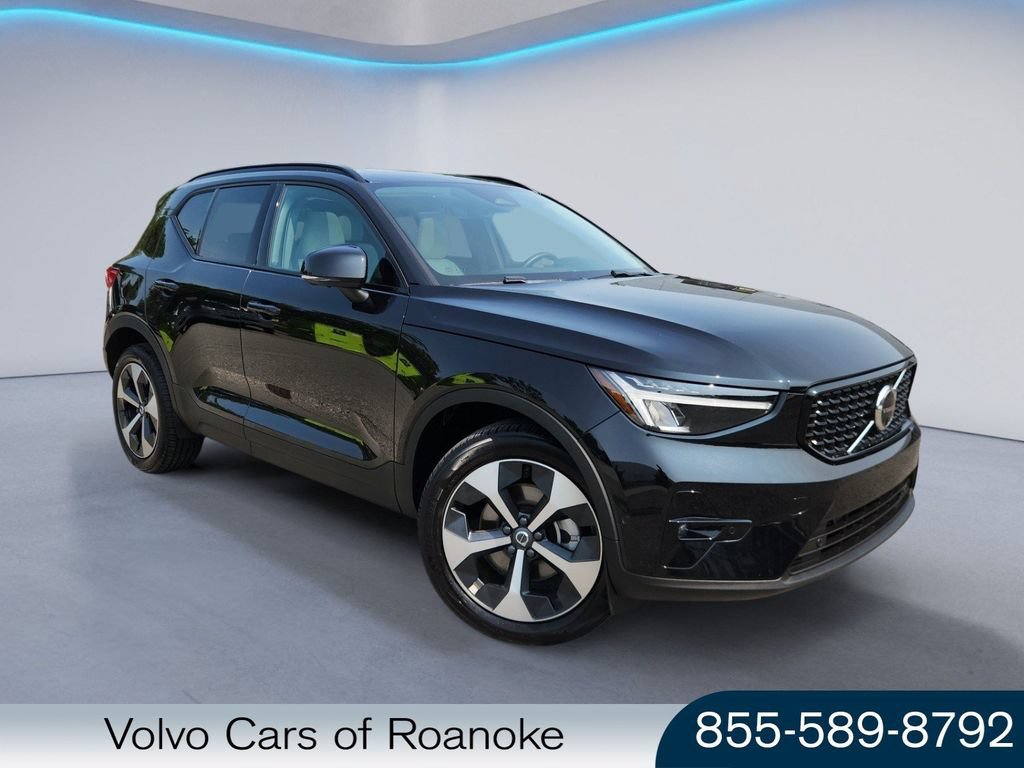 Certified 2025 Volvo XC40 B5 Plus