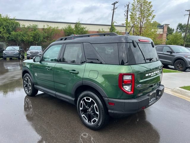 Certified 2023 Ford Bronco Sport Outer Banks w/ Tech Package AWD/4WD image 7