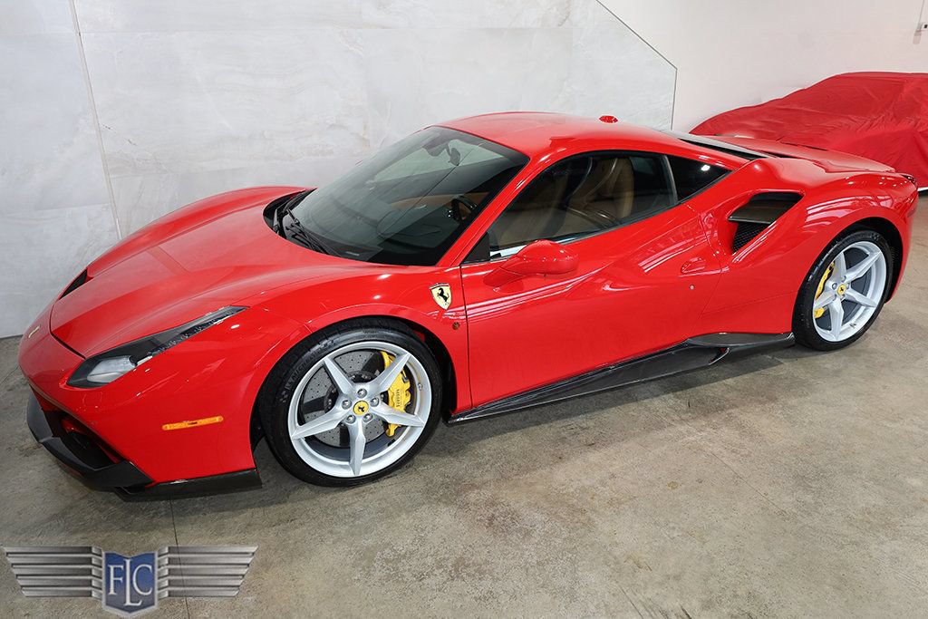 Used 2018 Ferrari 488 GTB RWD image 50