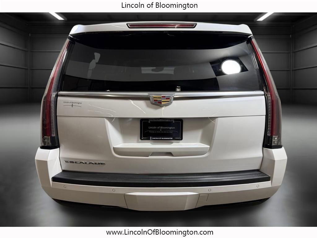Used 2016 Cadillac Escalade ESV Platinum image 5