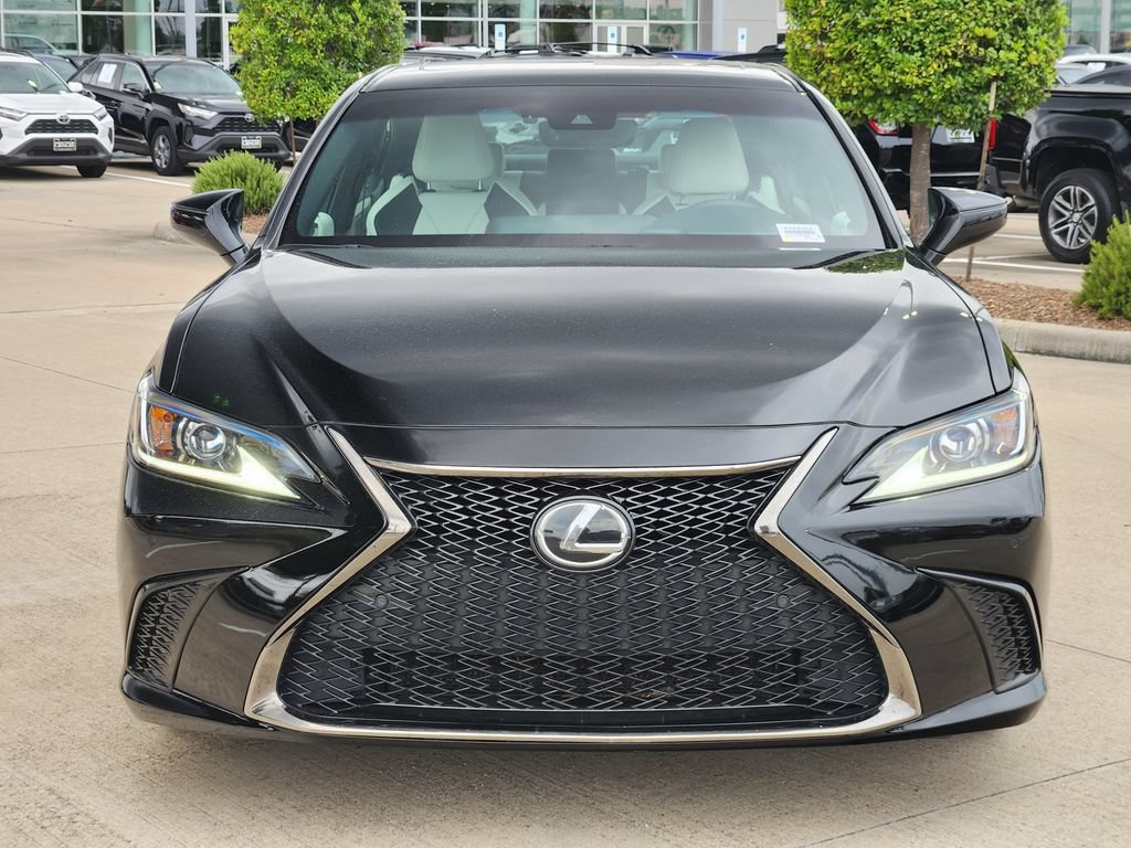 Used 2021 Lexus ES 350 F Sport w/ Special Edition FWD image 2