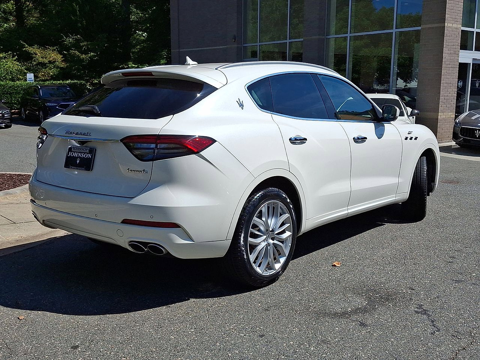 Certified 2022 Maserati Levante GT image 25