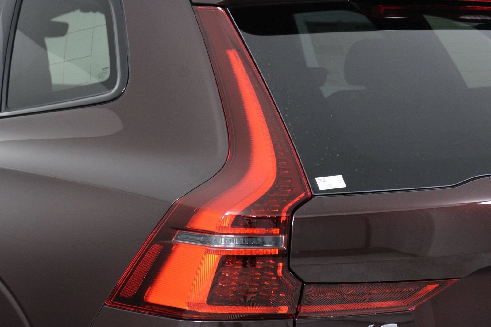 New 2026 Volvo XC60 B5 Plus AWD/4WD image 15