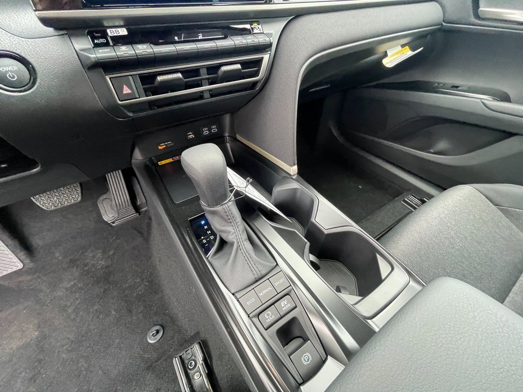 New 2026 Toyota Camry LE image 8