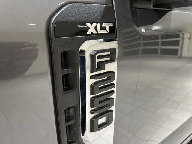 Used 2023 Ford F250 XLT w/ FX4 Off-Road Package AWD/4WD image 25