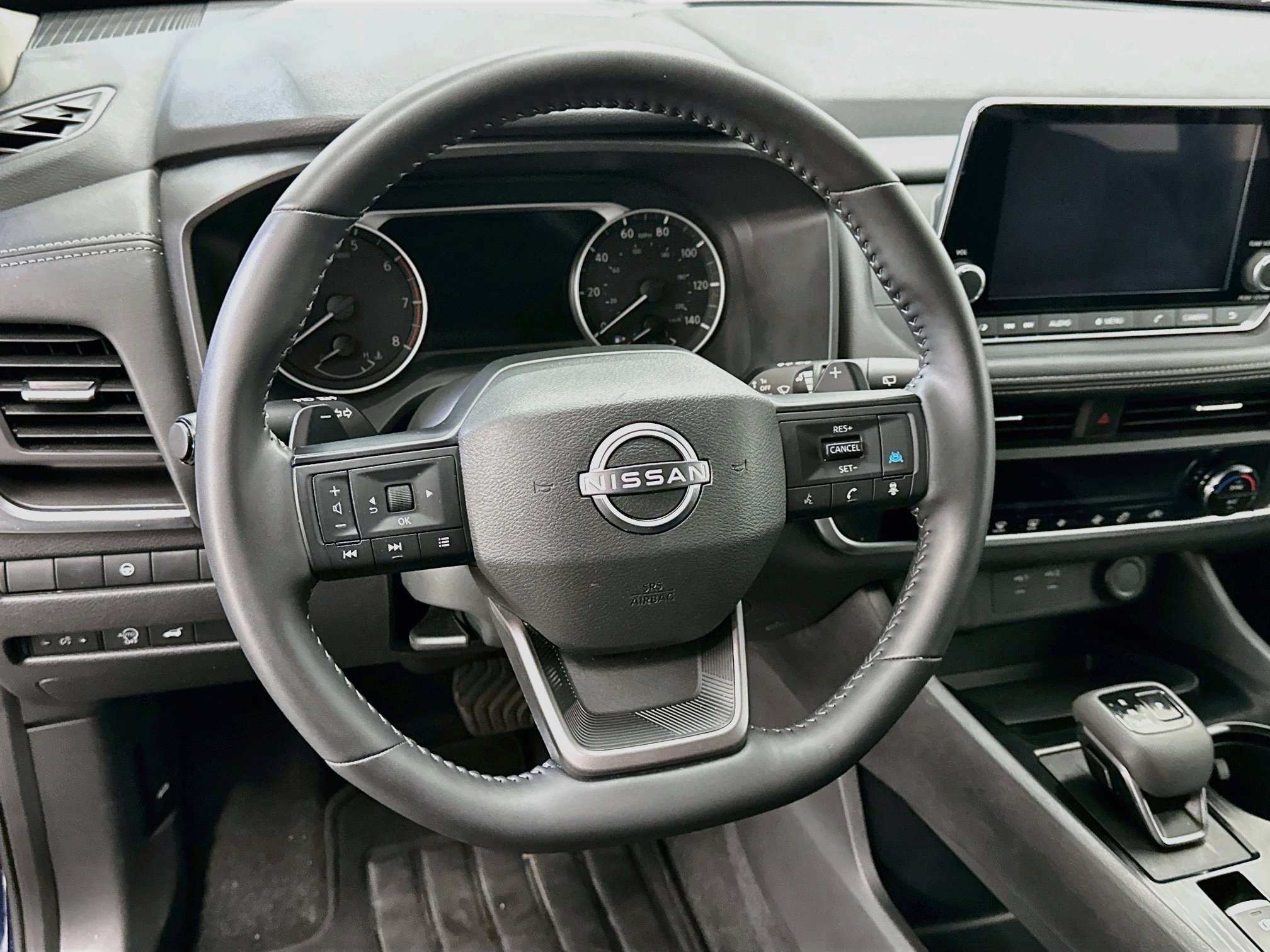 Used 2026 Nissan Rogue SV AWD/4WD image 18