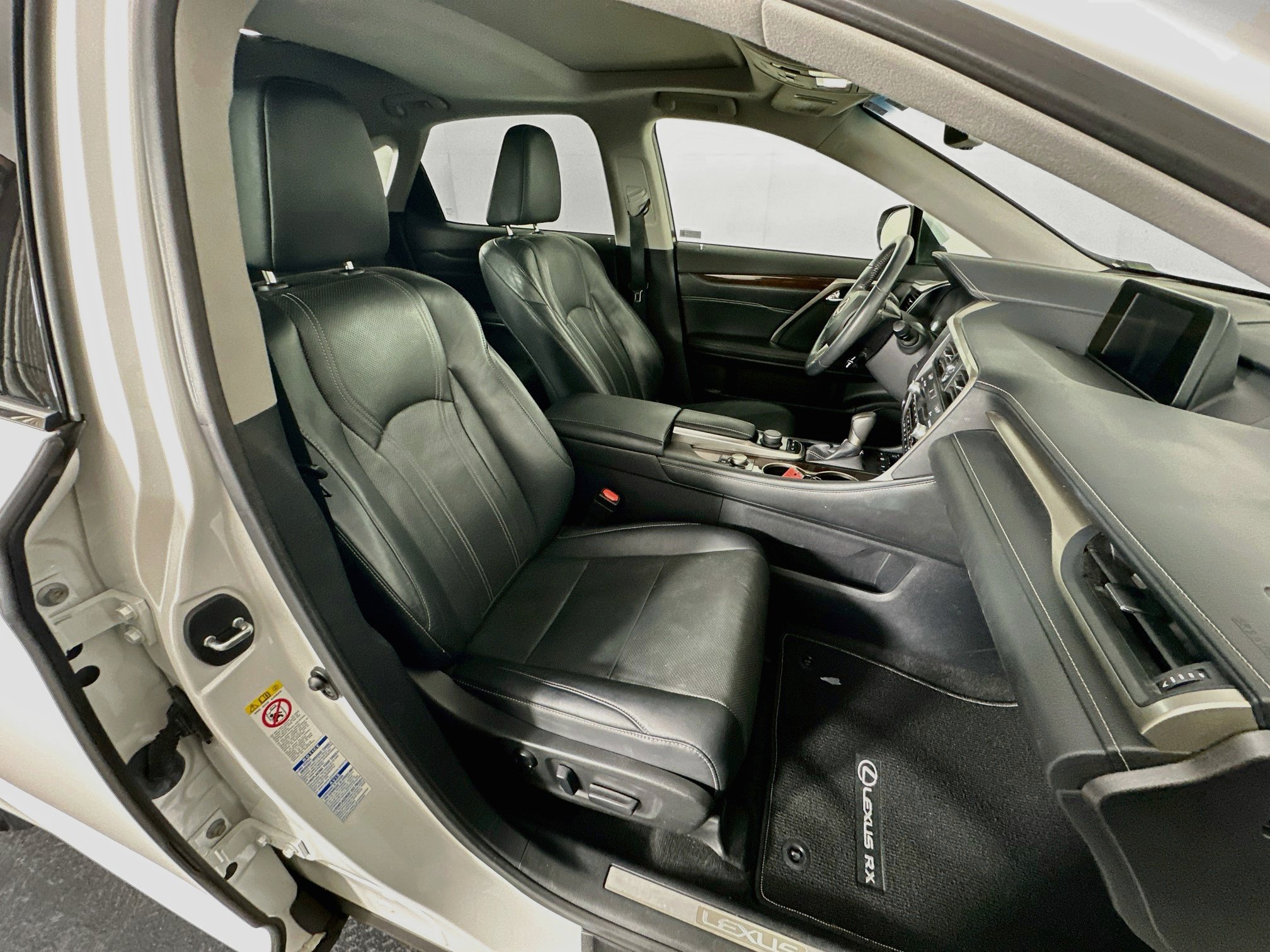 Used 2016 Lexus RX 350 AWD w/ Premium Package image 31