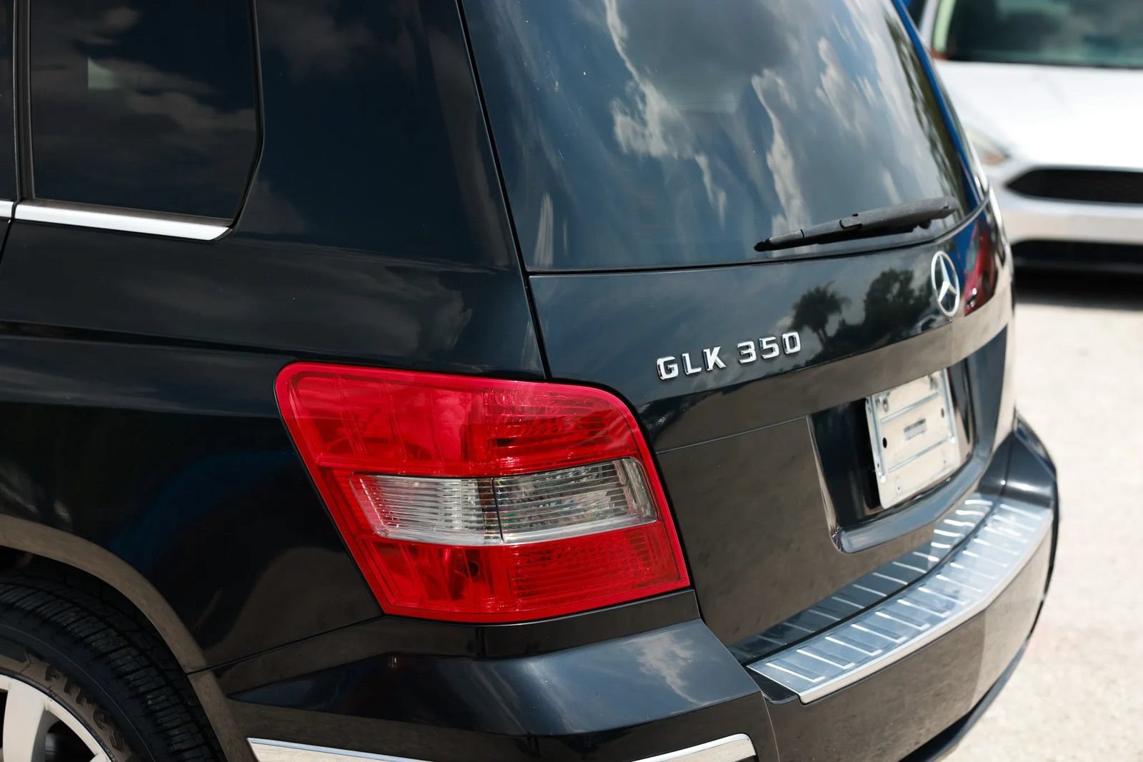 Used 2011 Mercedes-Benz GLK 350 2WD image 37