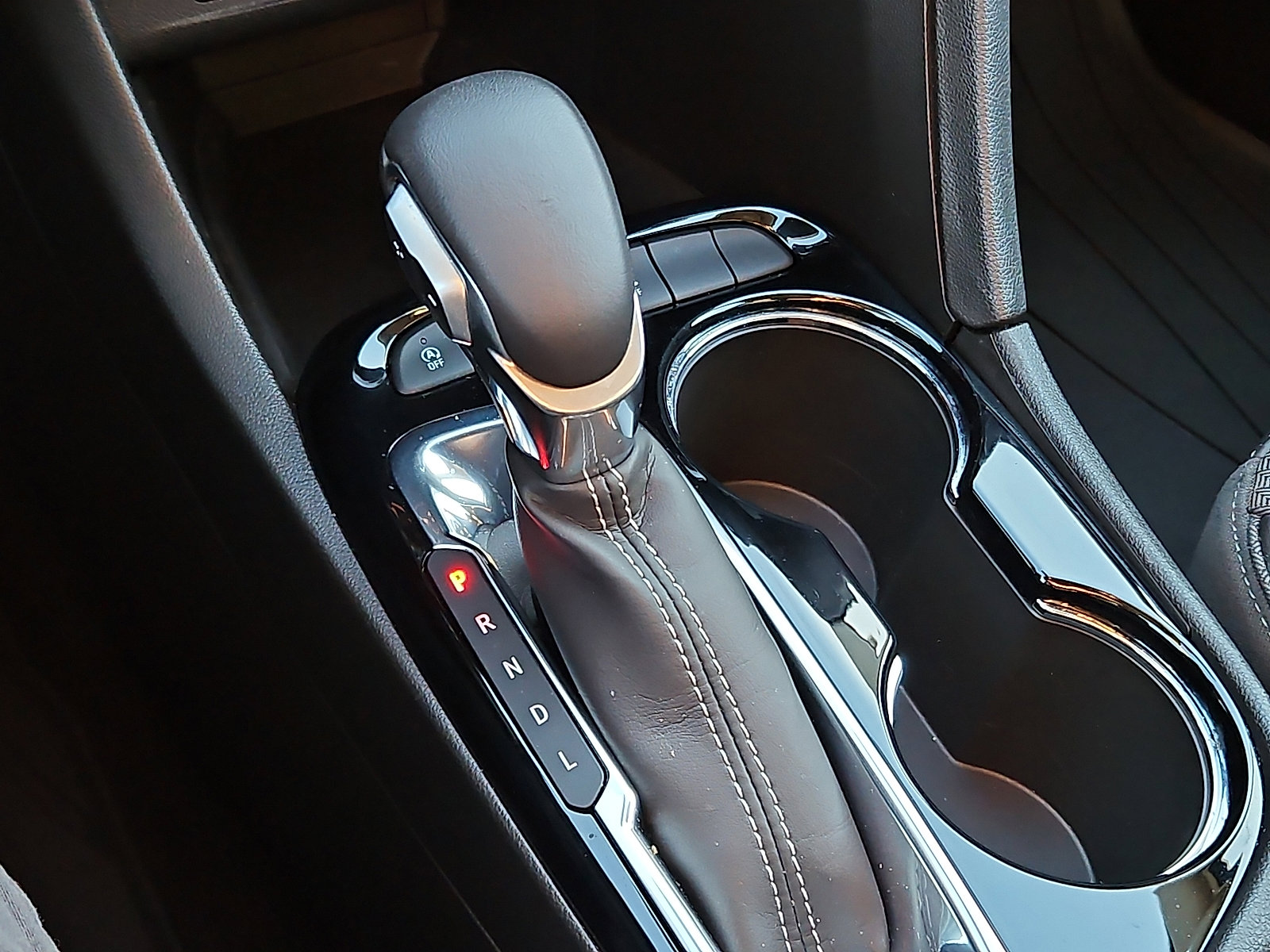 Certified 2023 Buick Encore GX Preferred w/ Cold Weather Comfort Package image 16