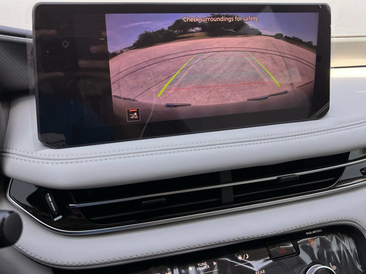 New 2027 INFINITI QX60 Pure AWD/4WD image 16