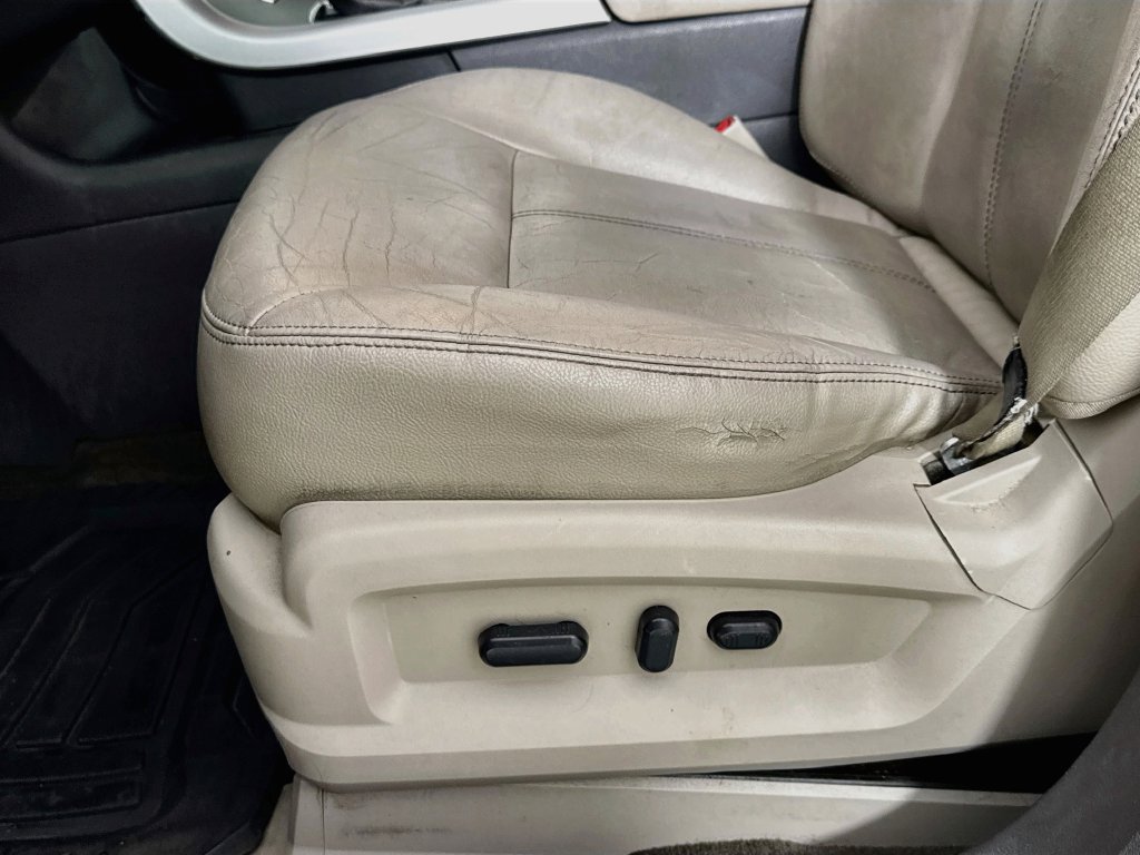 Used 2014 Ford Edge SEL w/ Equipment Group 204A FWD image 22