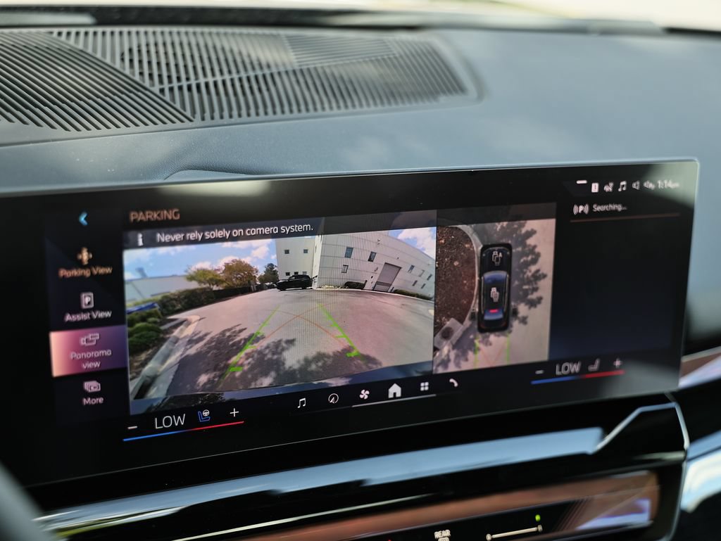 New 2027 BMW i5 xDrive40 w/ Premium Package AWD/4WD image 38